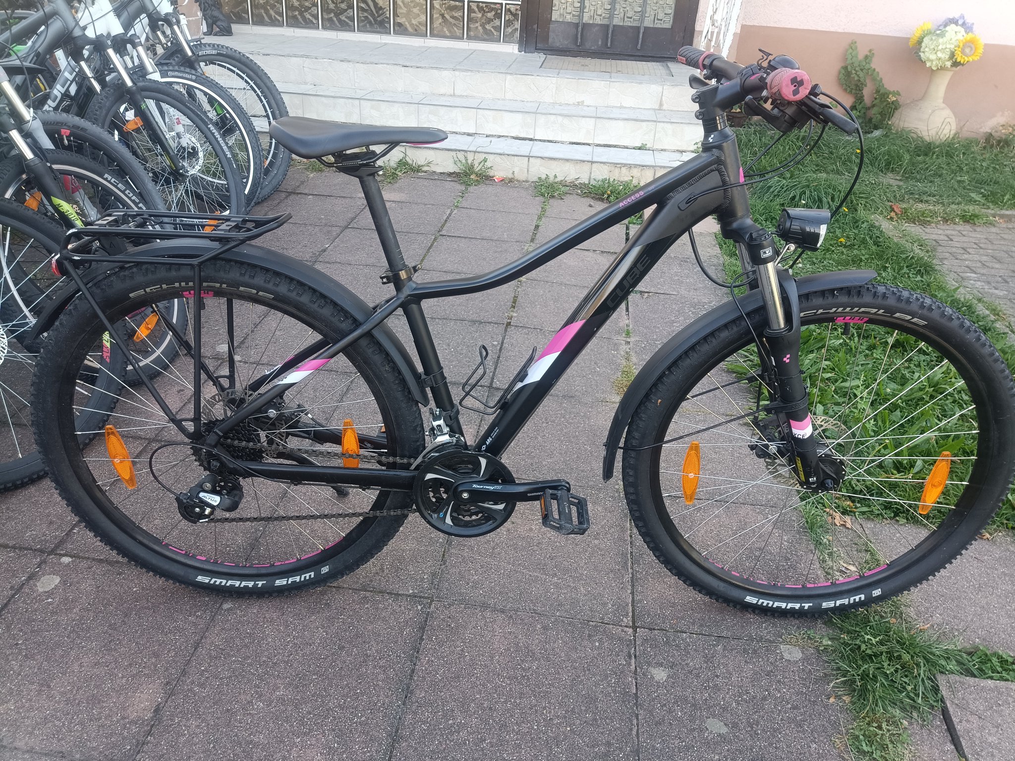 27.5 Zoll Cube Kinder MTB Fahrrad. 24 Gänge. — Bild 5