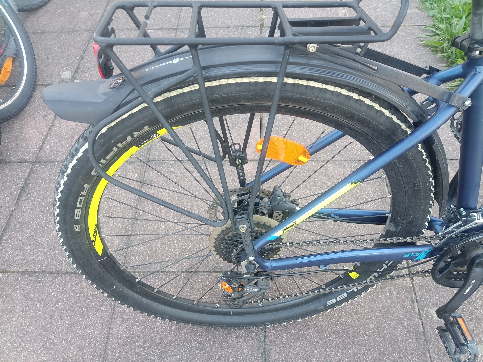 27.5 Zoll Ideal Kinder MTB Fahrrad. 24 Gänge. — Bild 4