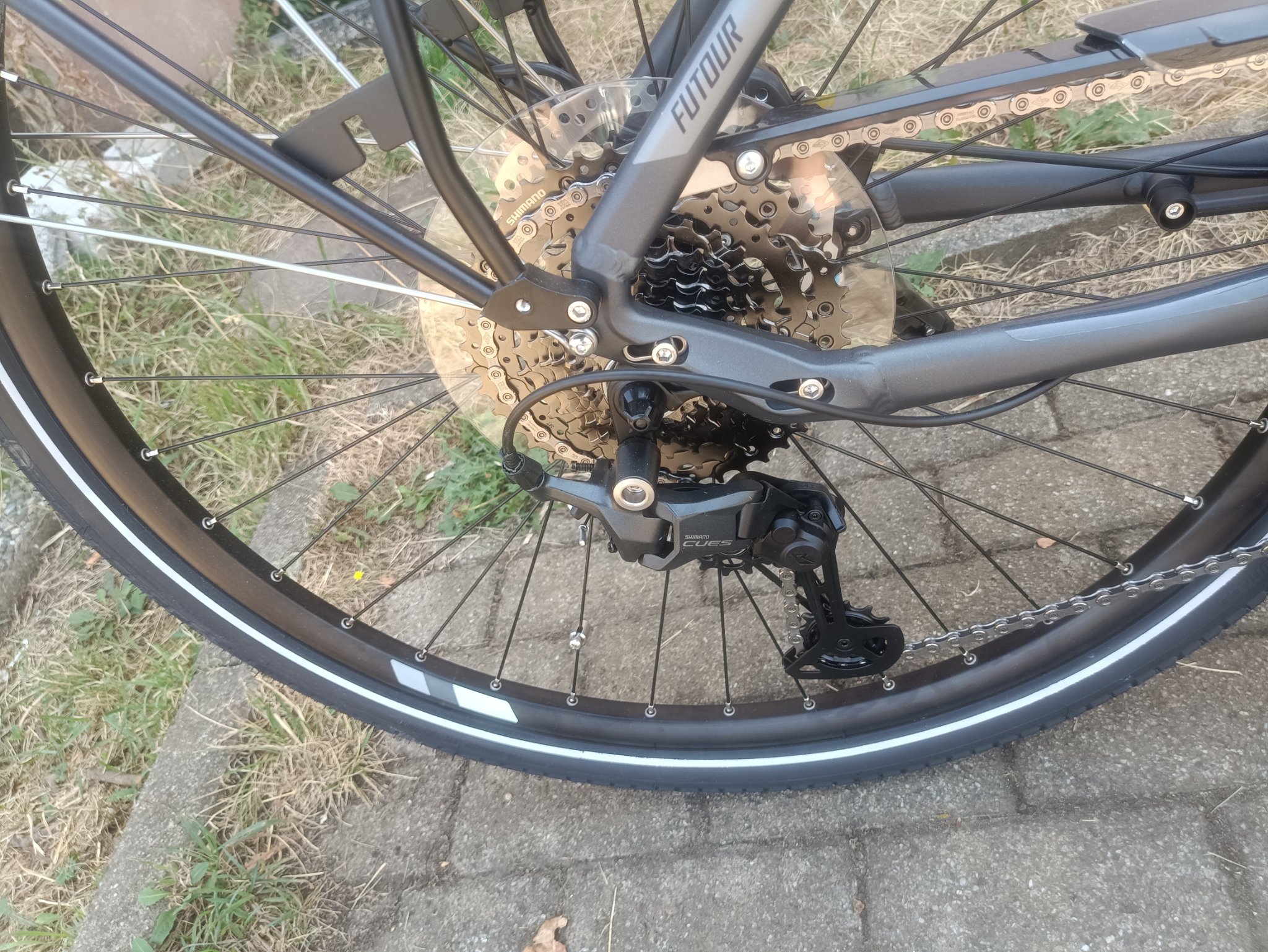 E19 - Ideal 630 E- Bike 46 size  — 2