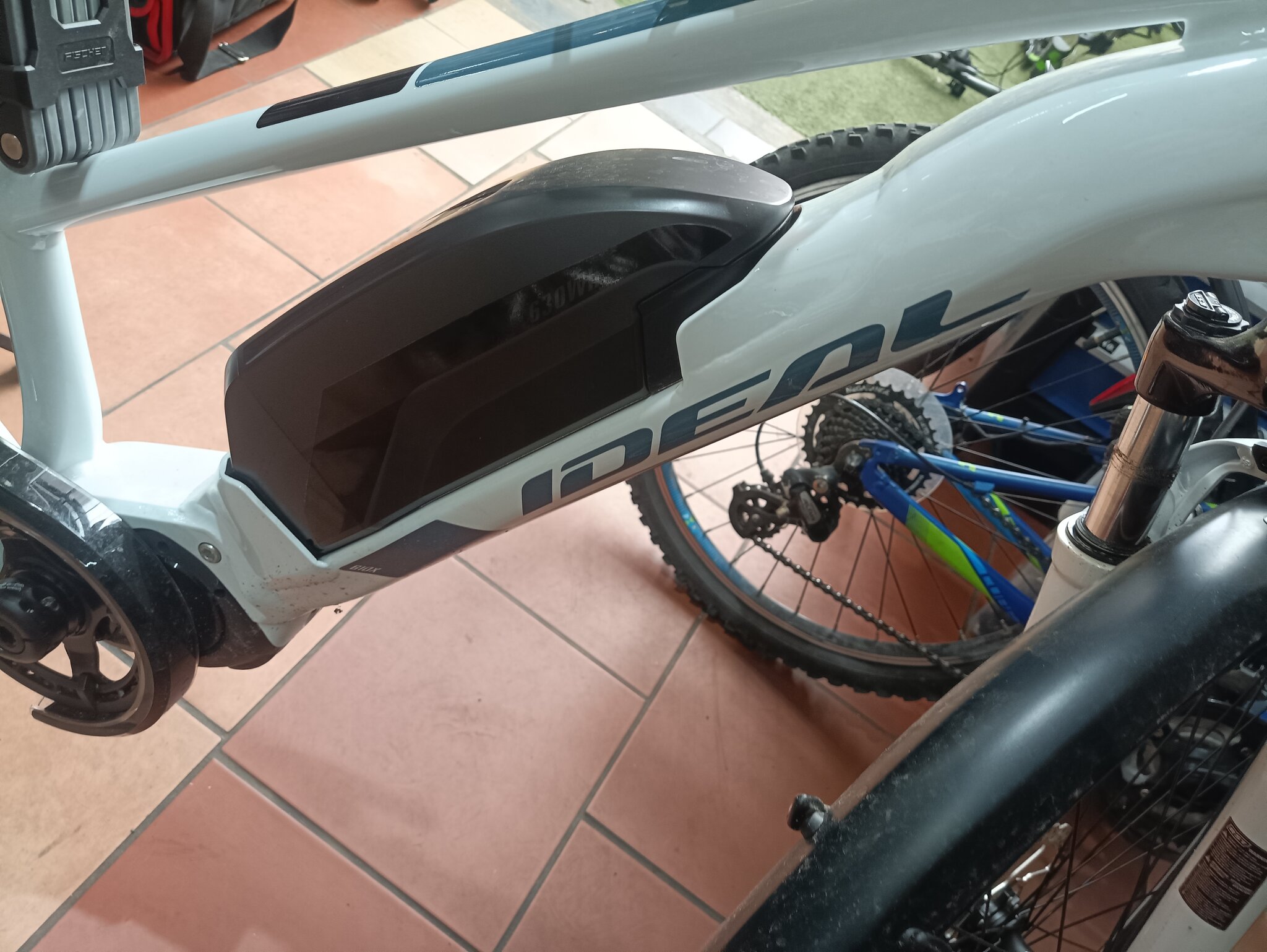 E3 - IDEAL E Bike (50 size)  FUTOUR-6109 ECO — 2